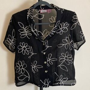 EUC Vintage Premier International Black White Floral Sheer Button Up Blouse